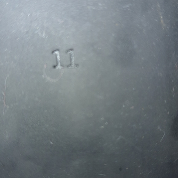 Tory Burch Miller Serif Slides - Picture 6 of 6